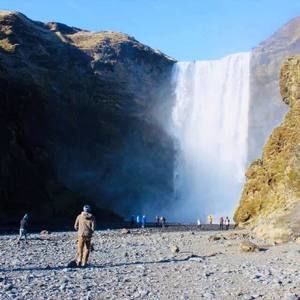 Meet your Posher, Derek